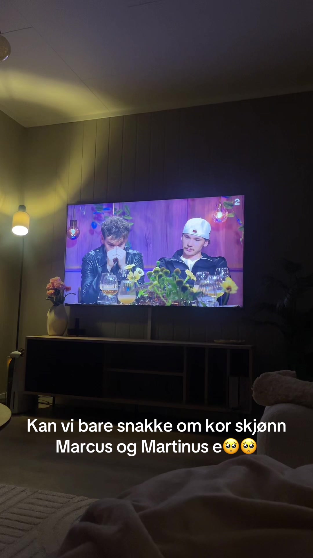@VICTORIA HAGENSEN