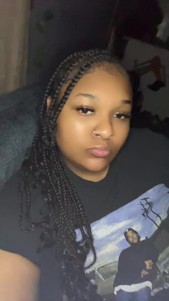 @TyeshiaLasha 😘