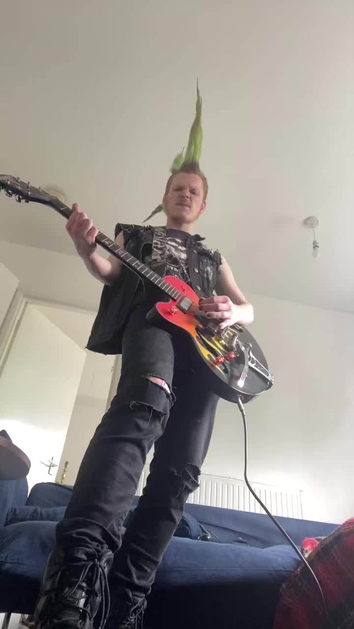 @Erotten77