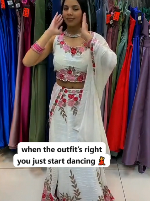 @Hanifas Eastern Wear