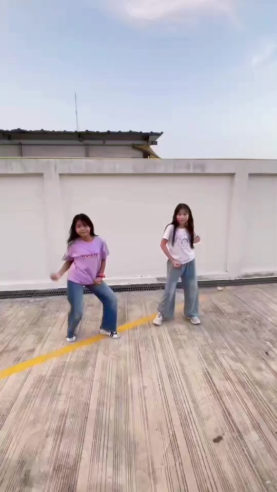 @thanadmatestudio
