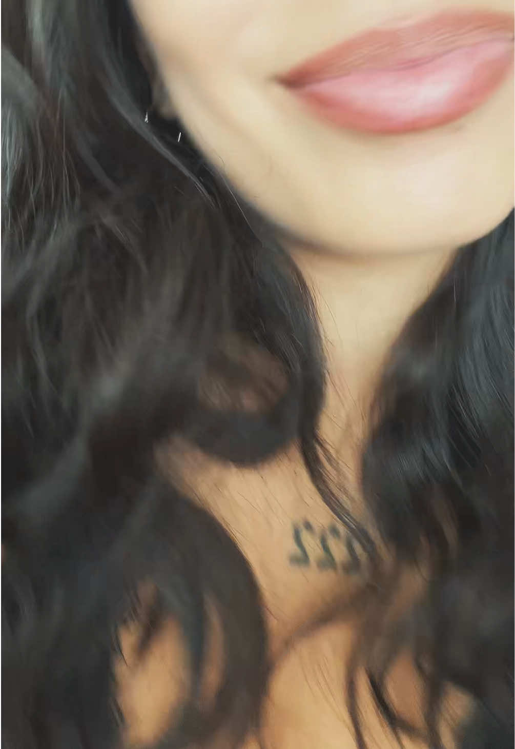 @bella