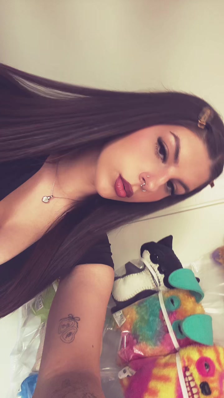 @torkie🧁