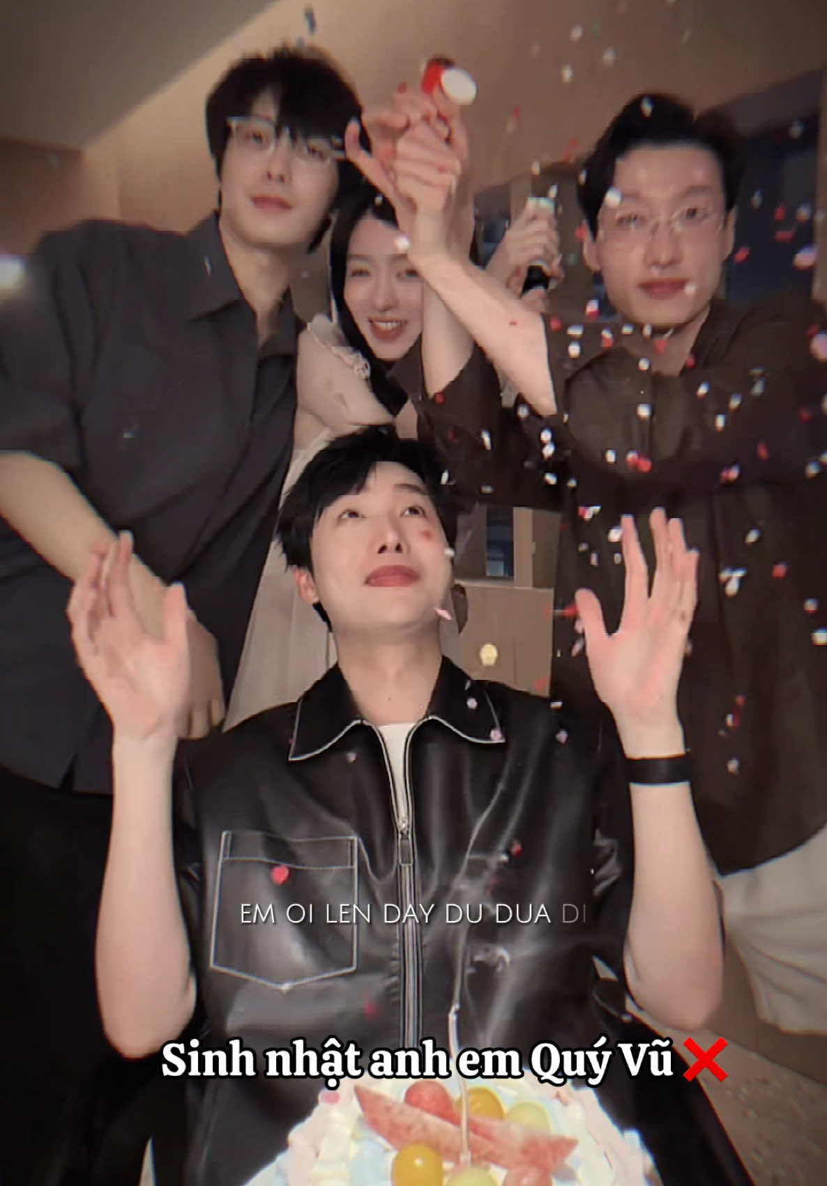 @Nini lúc lắc