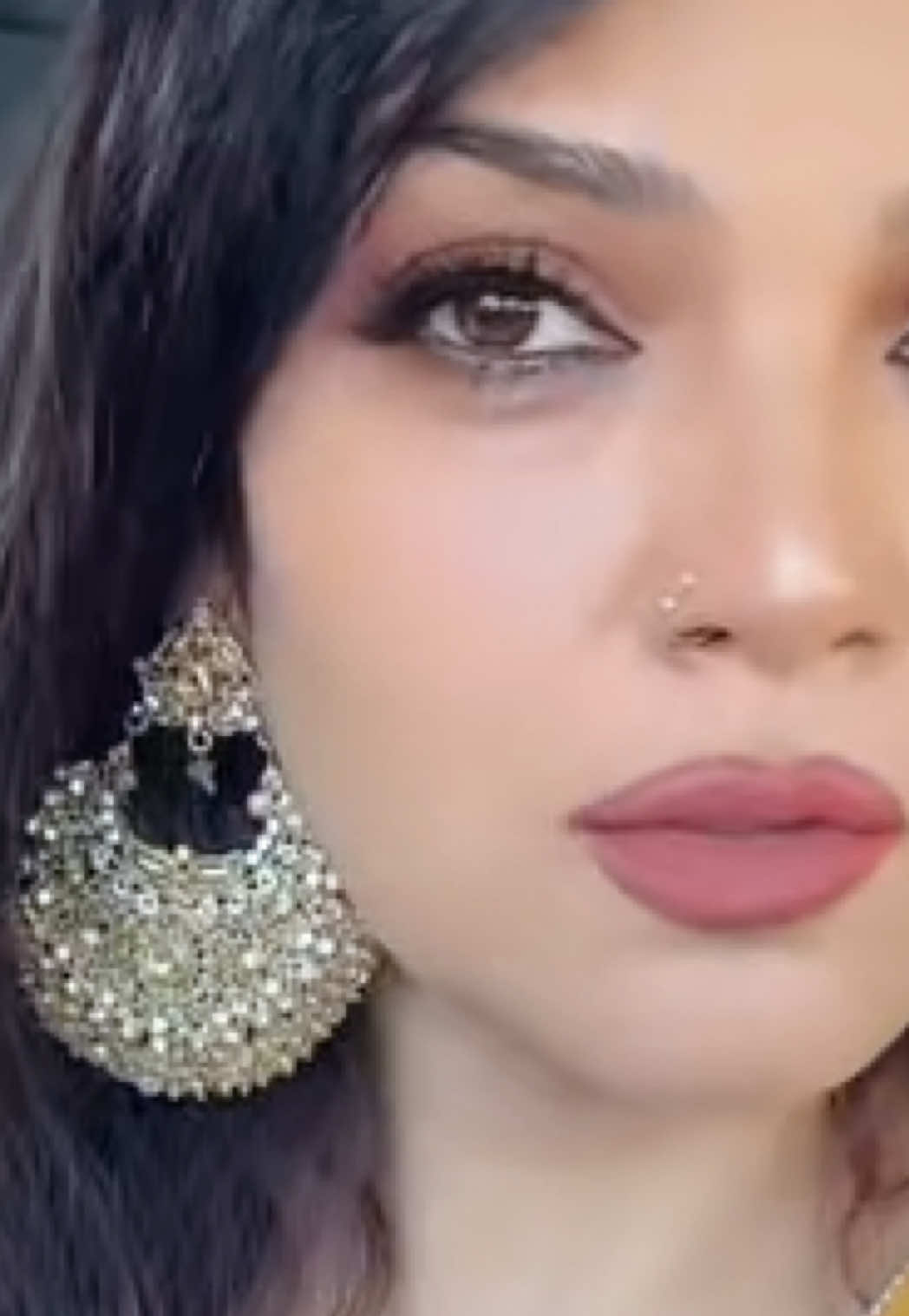 @Desimom-HosanAra❤️حُسن آرا