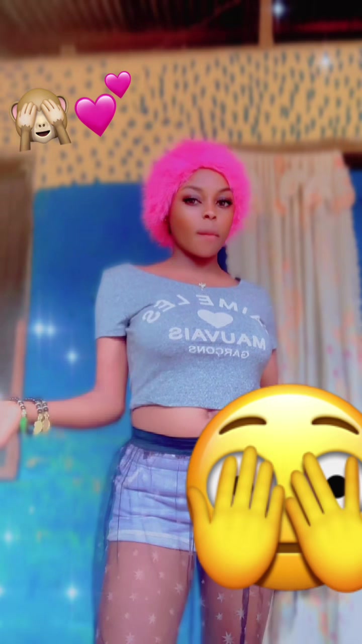 @Ama❣️💗 cardi B🥷🥷🥷💋💋🥰