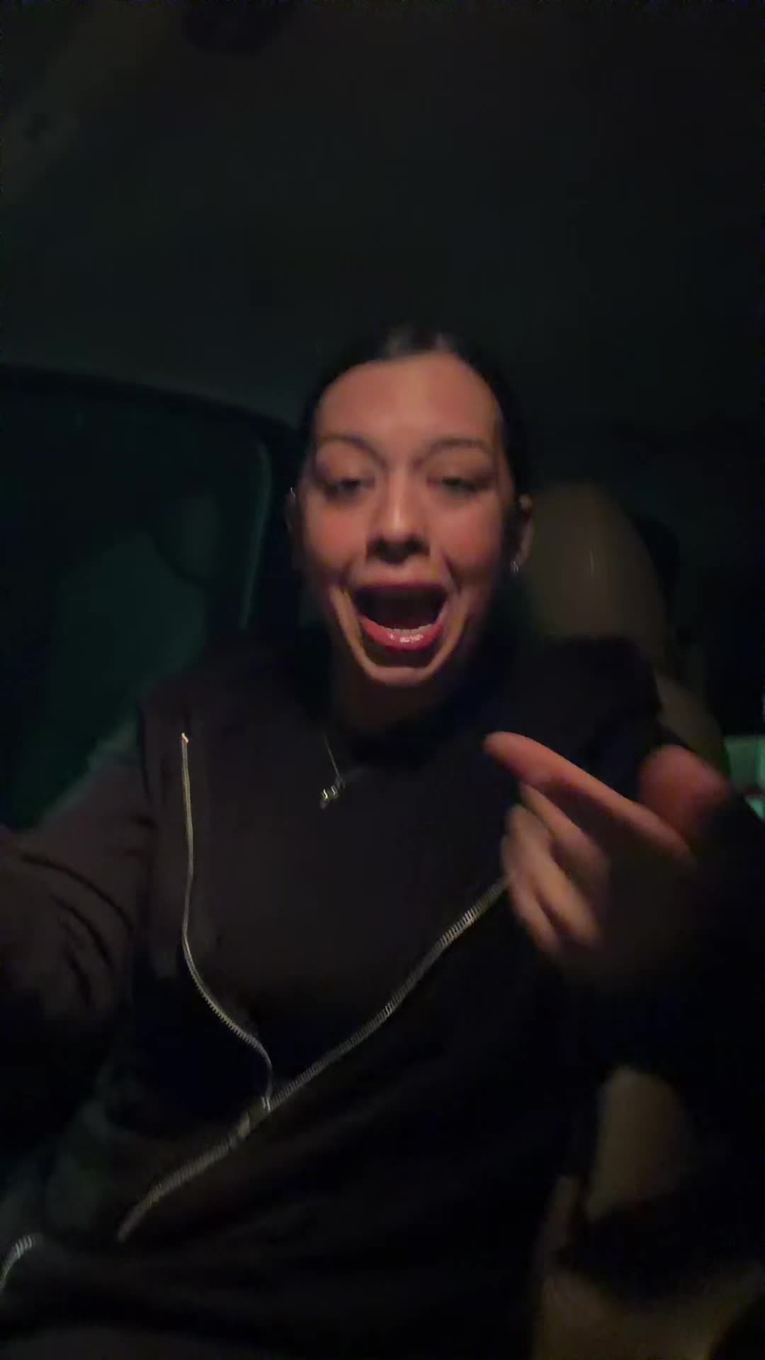 @adroox