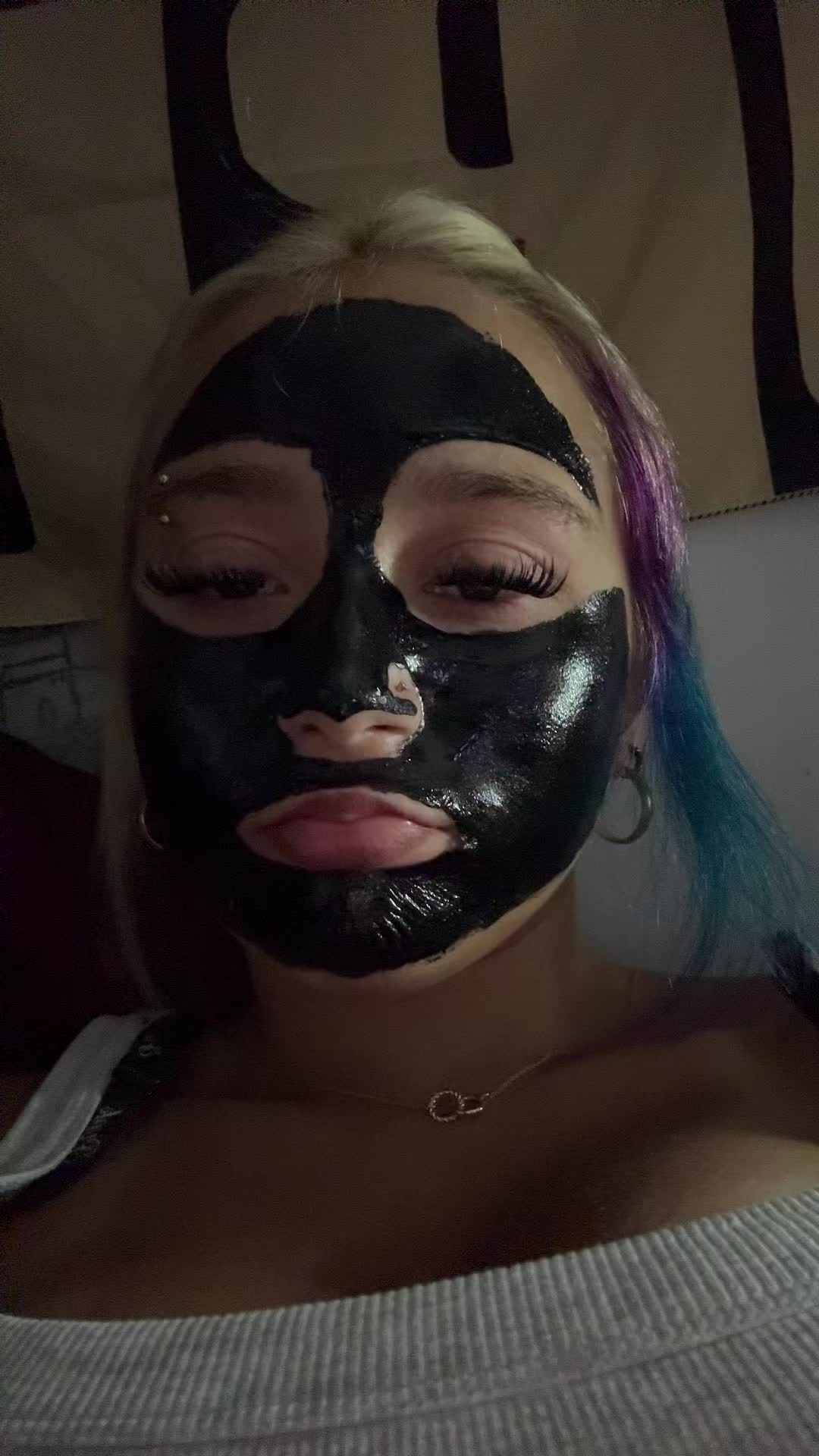 @⃟