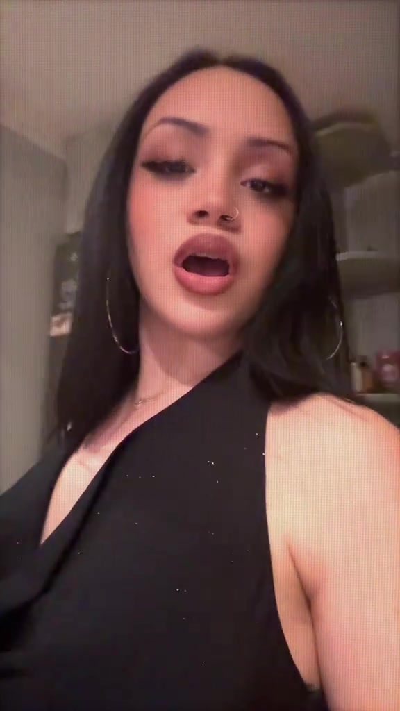 @🎭