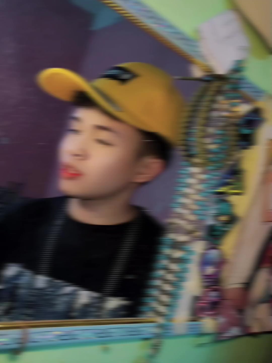 @emji_🧐