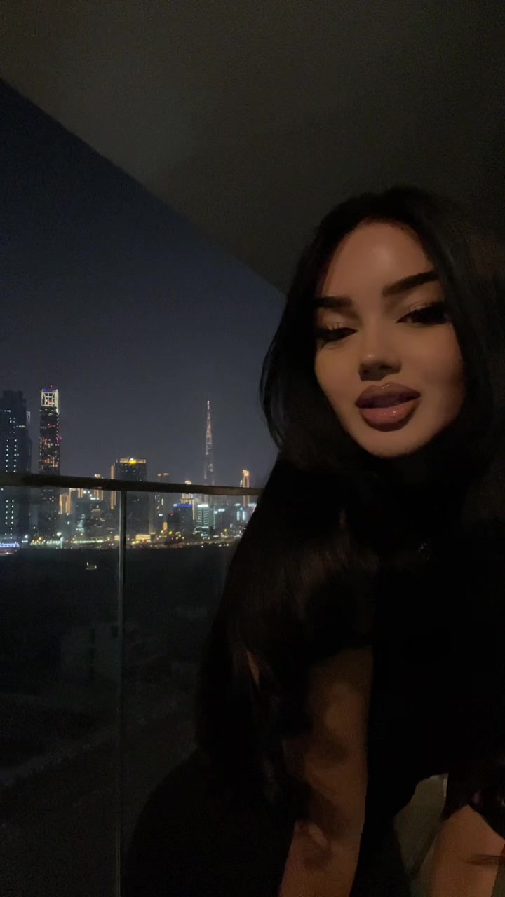 @Dzana