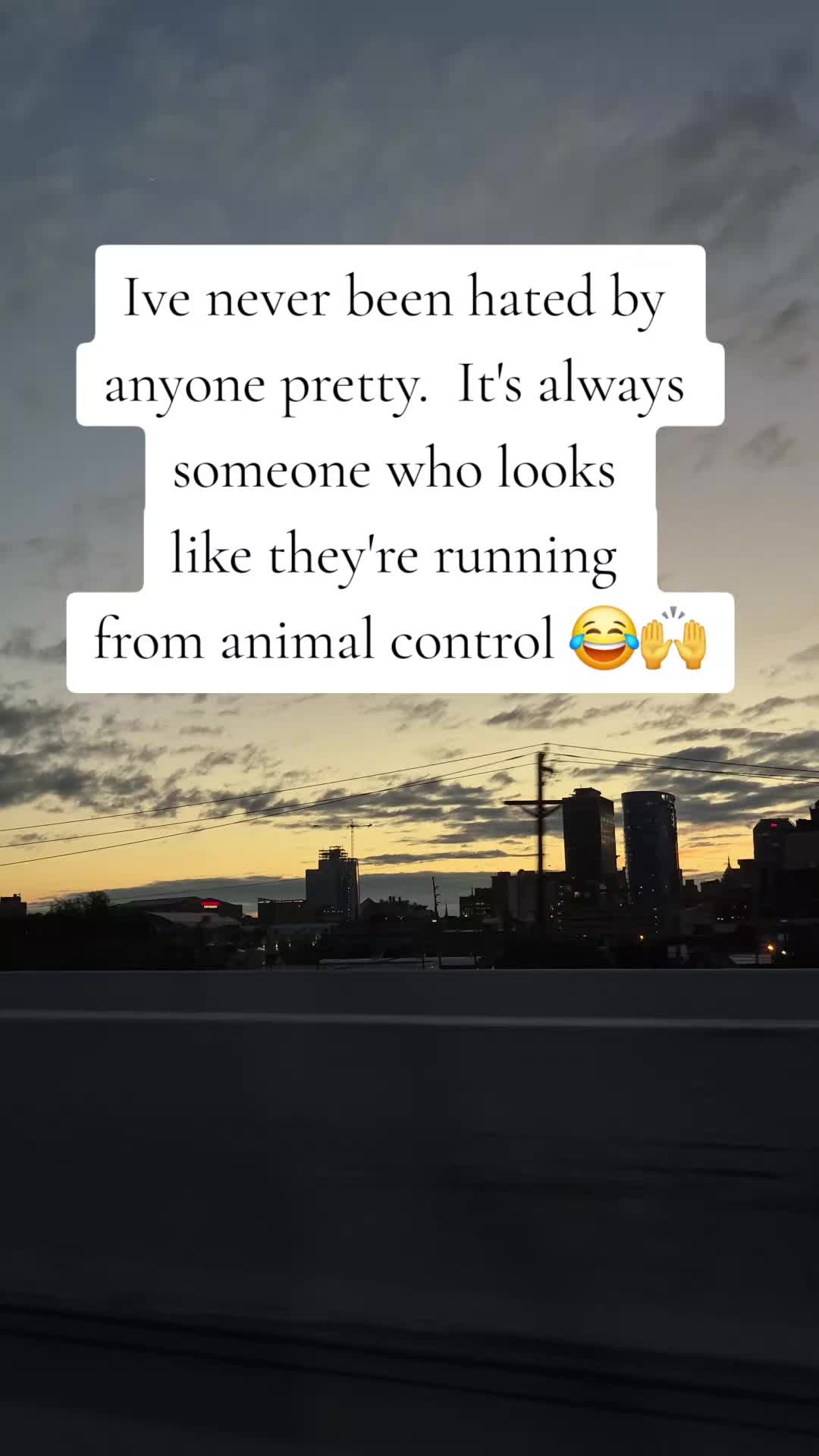 @Hey_its_Shelly