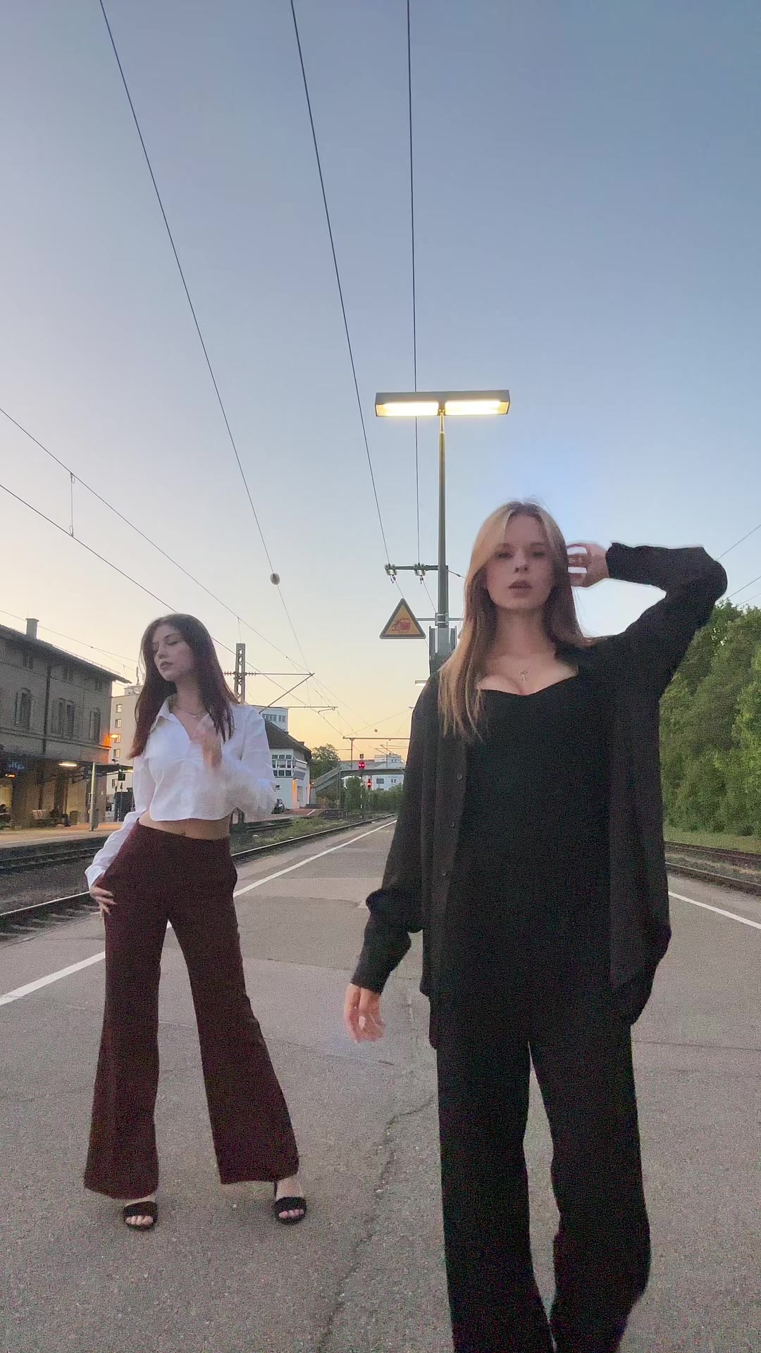 @anglvvvv
