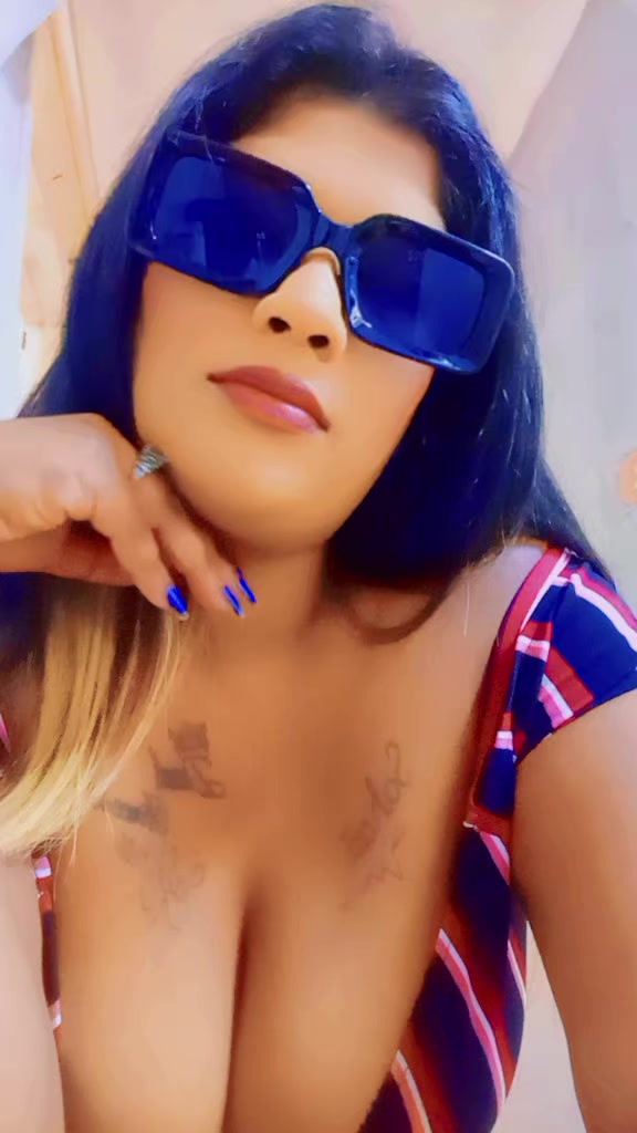 @💛💚💙🤍HIS PRETTY PROBLEM 😉♡