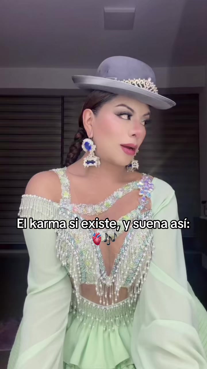 @Ana