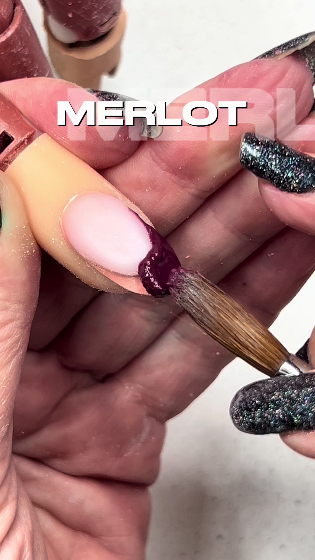 @Lux oN Nails