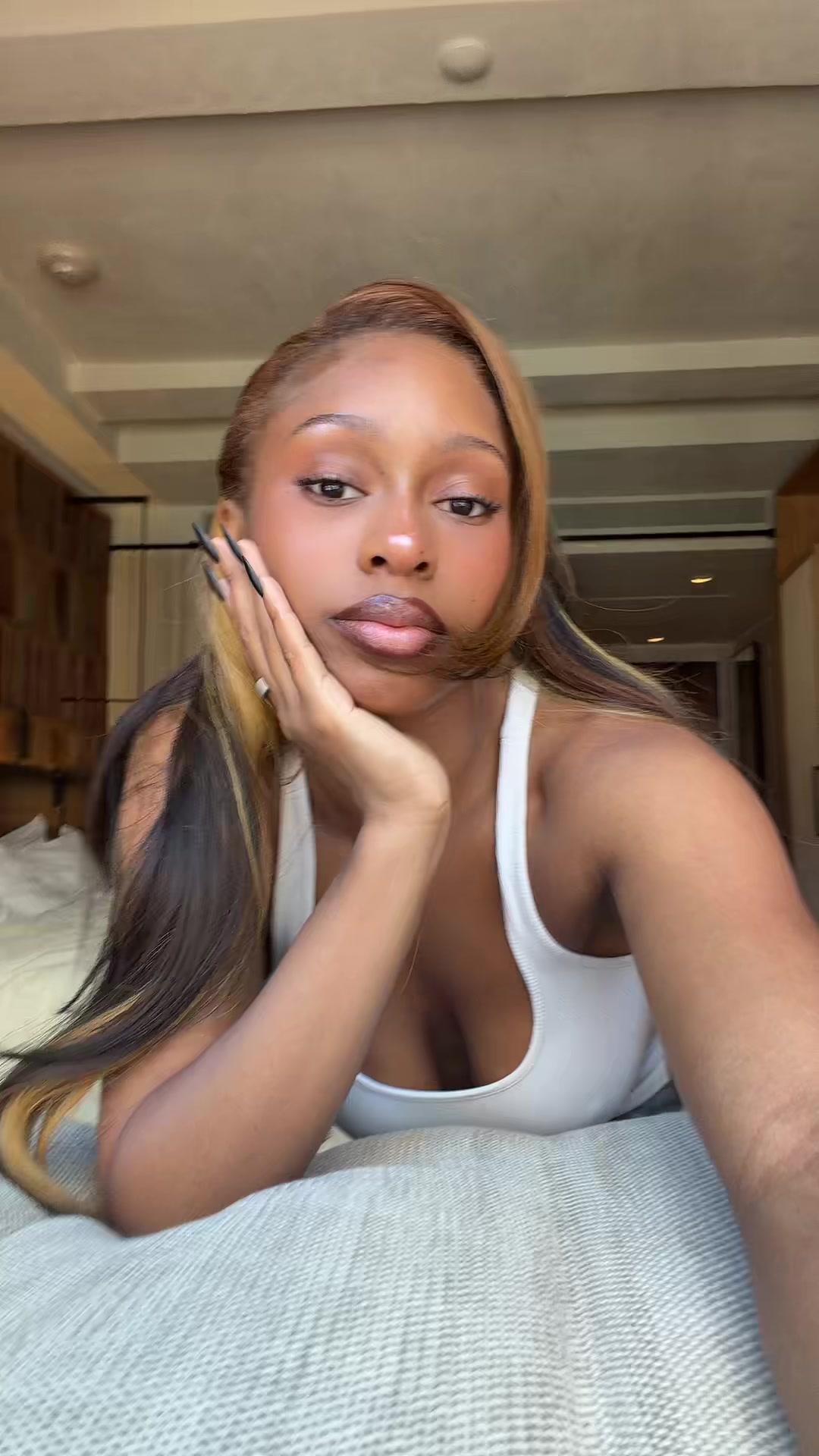 @missjuliandownerrrrrr