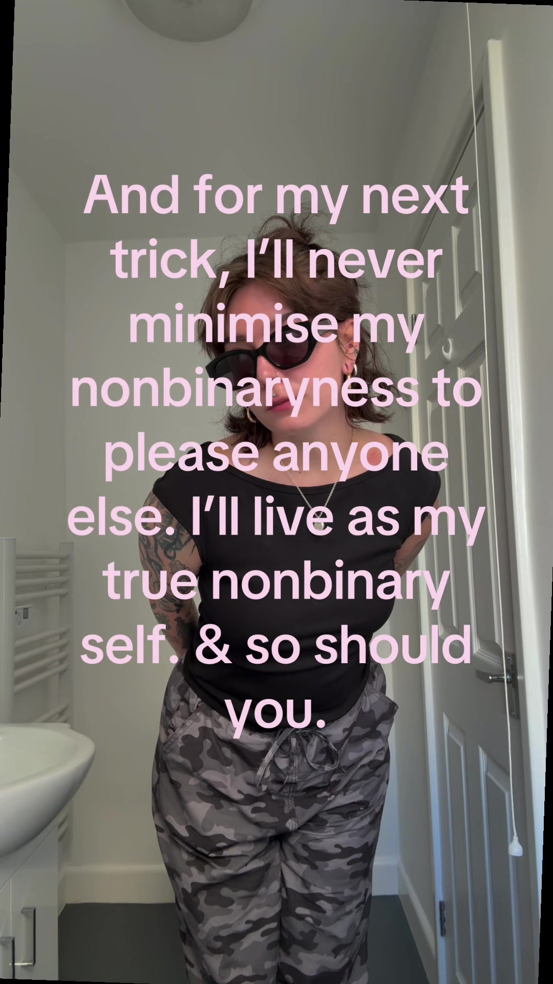 @S3xTheorywithDee