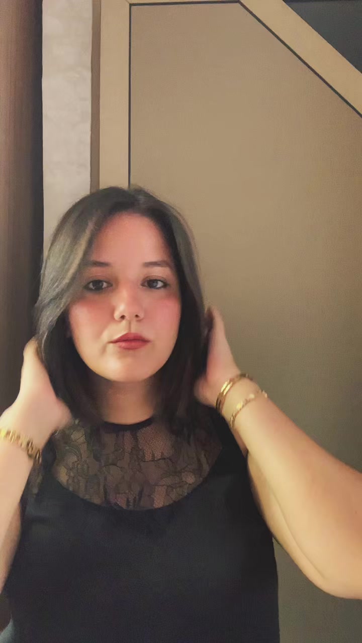 @Majda🦋