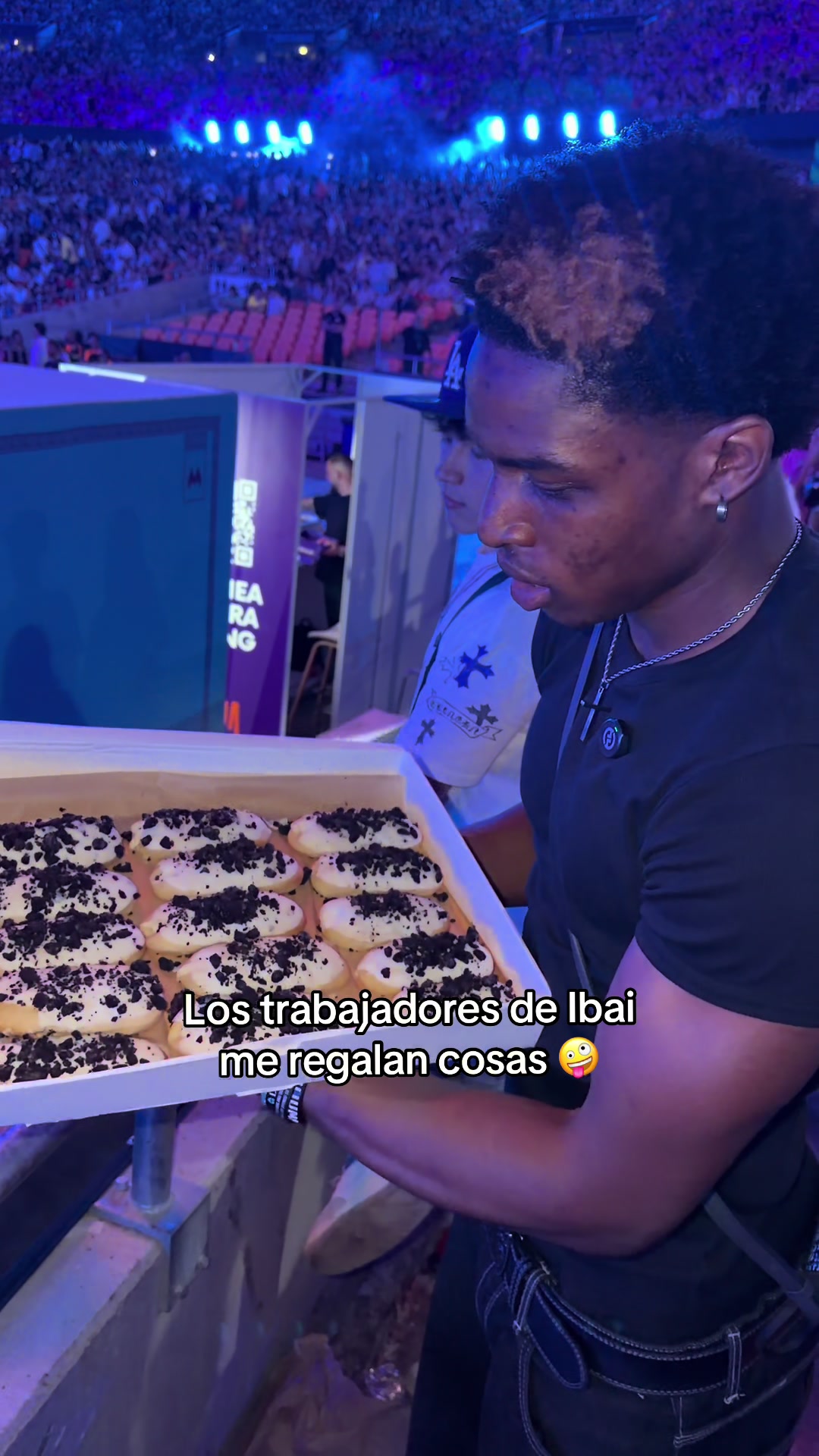 @MAXWELL IREDIA