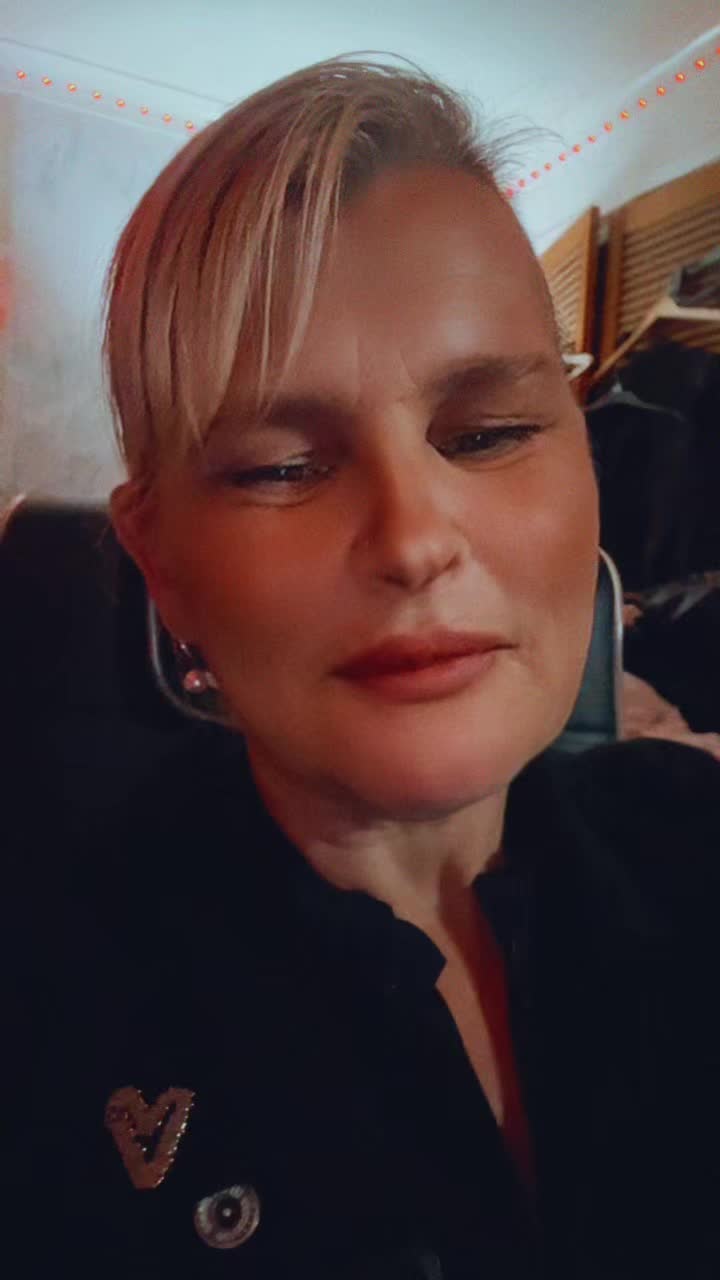 @nikki_19742