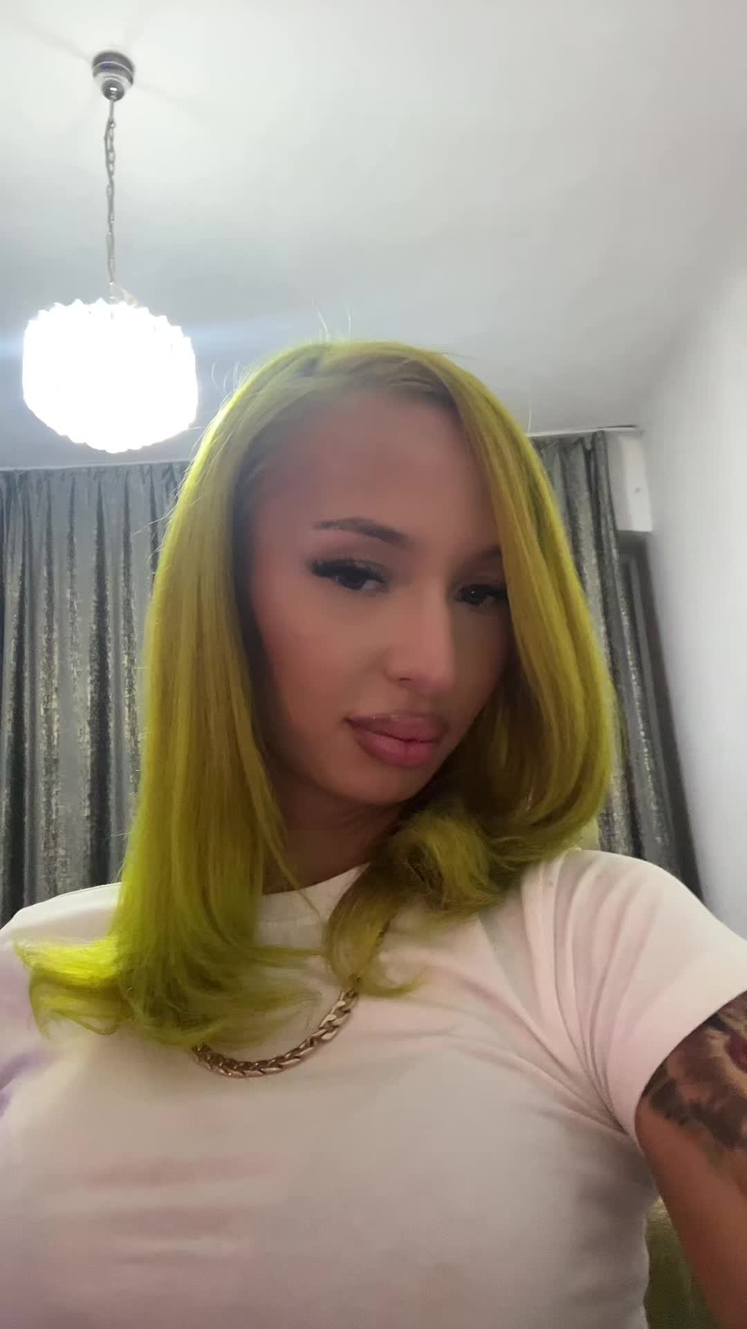 @YULSKII 🏄🏻♀️