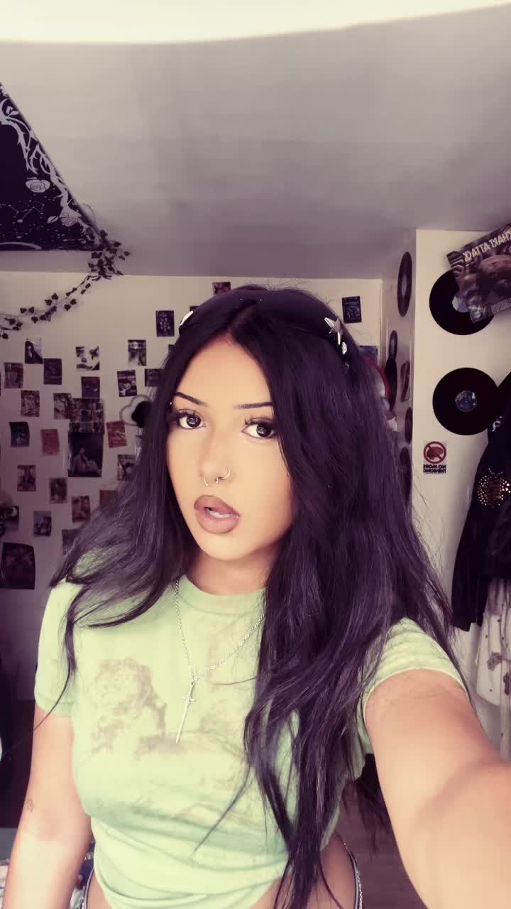 @𝕿