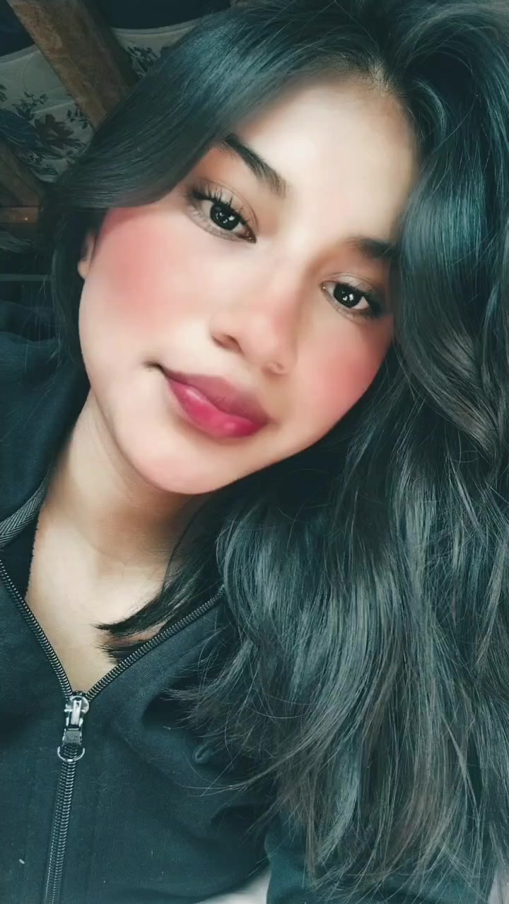 @𝓗𝓪𝔂𝓭𝓮𝓮 𝓢𝓪𝓻𝓲𝓲𝓼