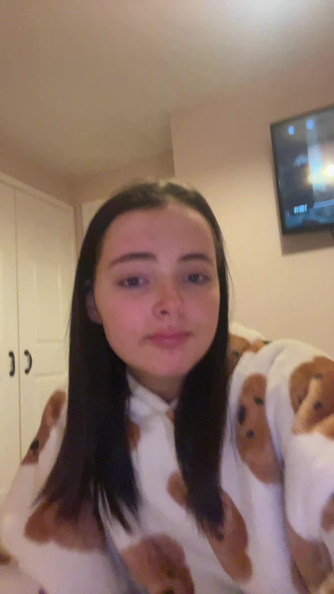 @𝐀𝐍𝐘𝐀~𝐋𝐎𝐔𝐈𝐒𝐀💛🫧