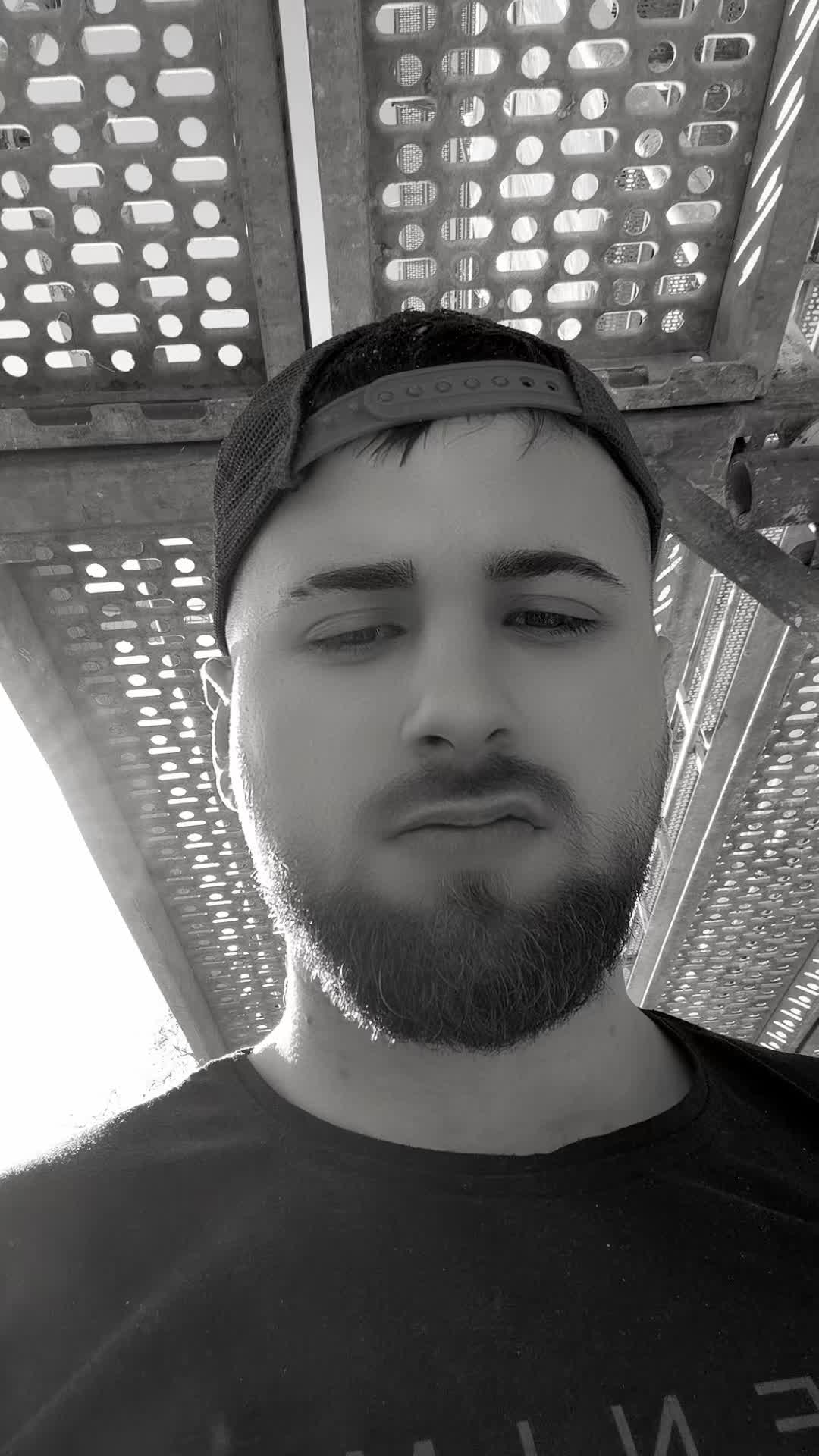 @💸vali_20