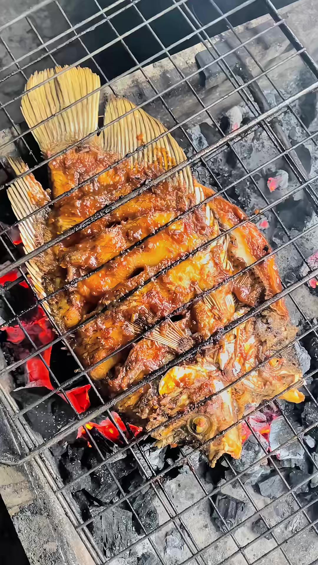 @Gemuruh_Seafood