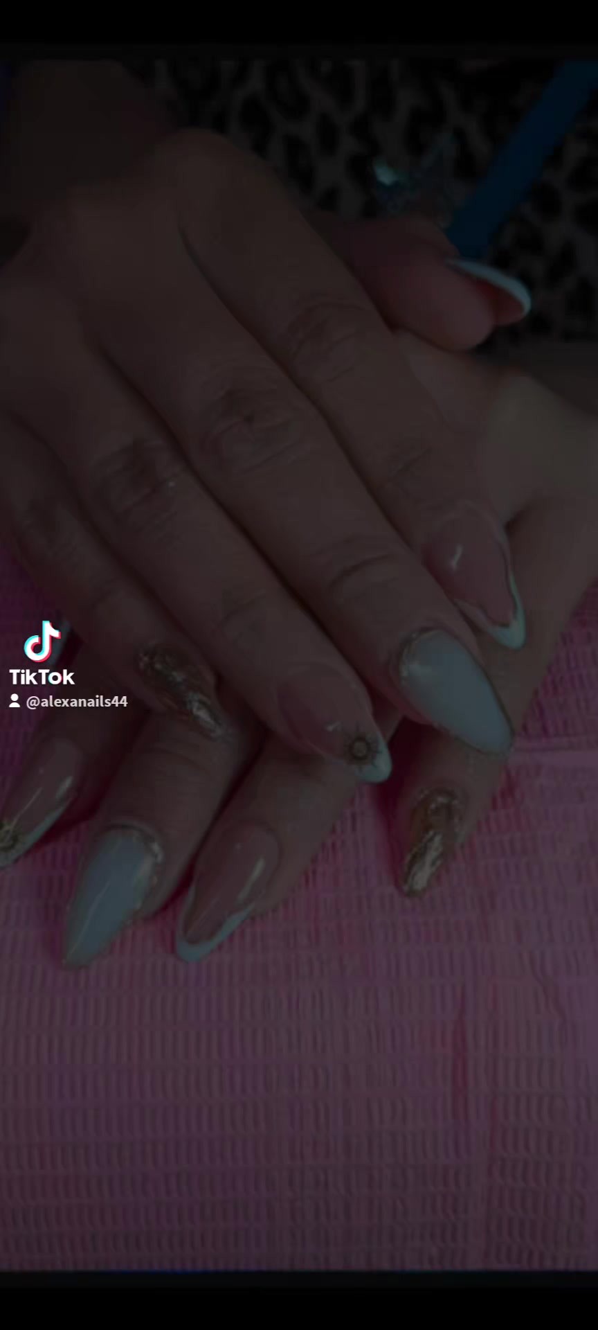 @AlexaNails