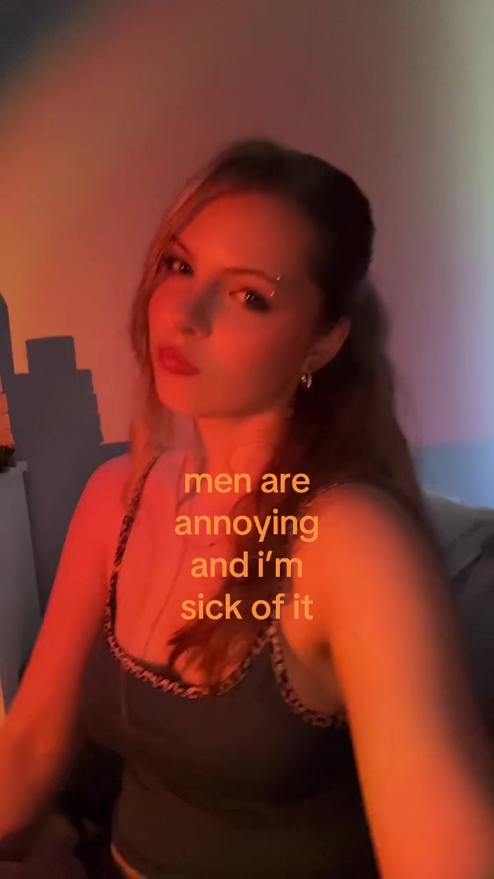 @𝑒𝓁𝑜𝒾𝓈𝑒