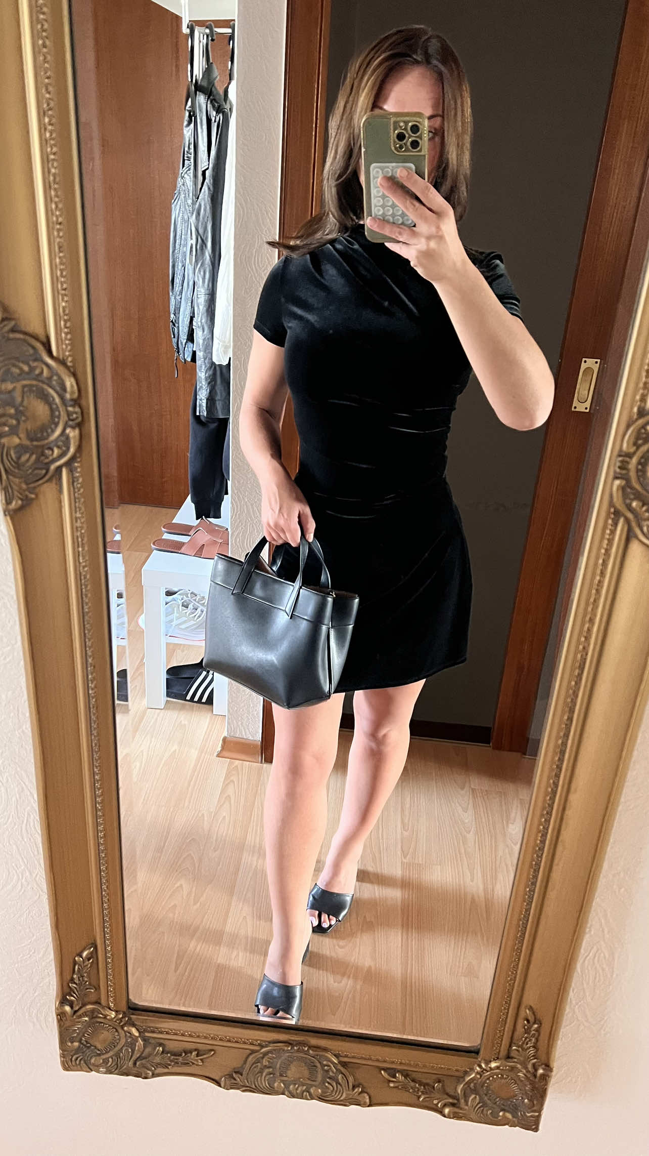 @InaZone