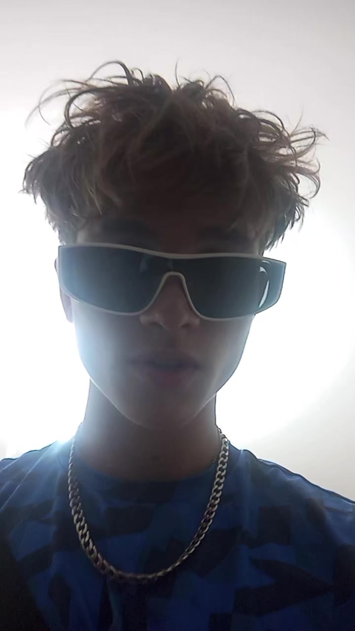 @32 ꜱᴀɴɪᴏᴋ ✵