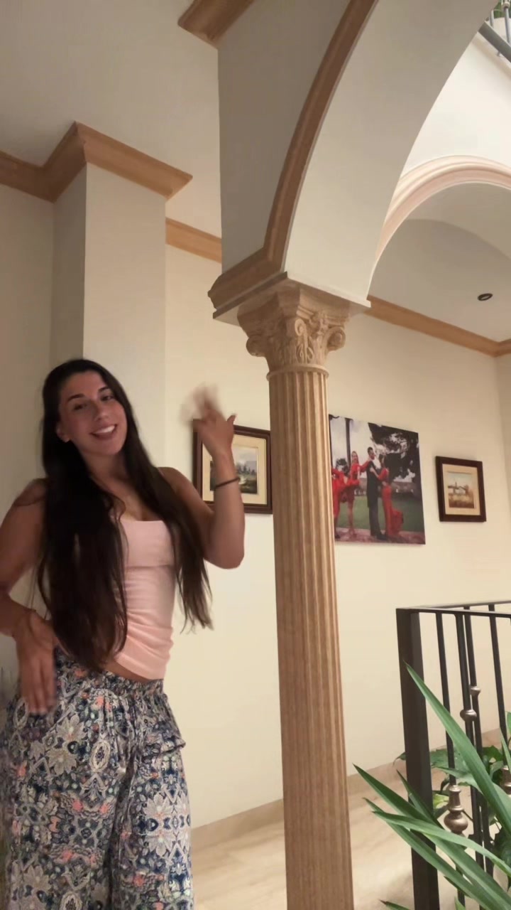 @VickyMartín