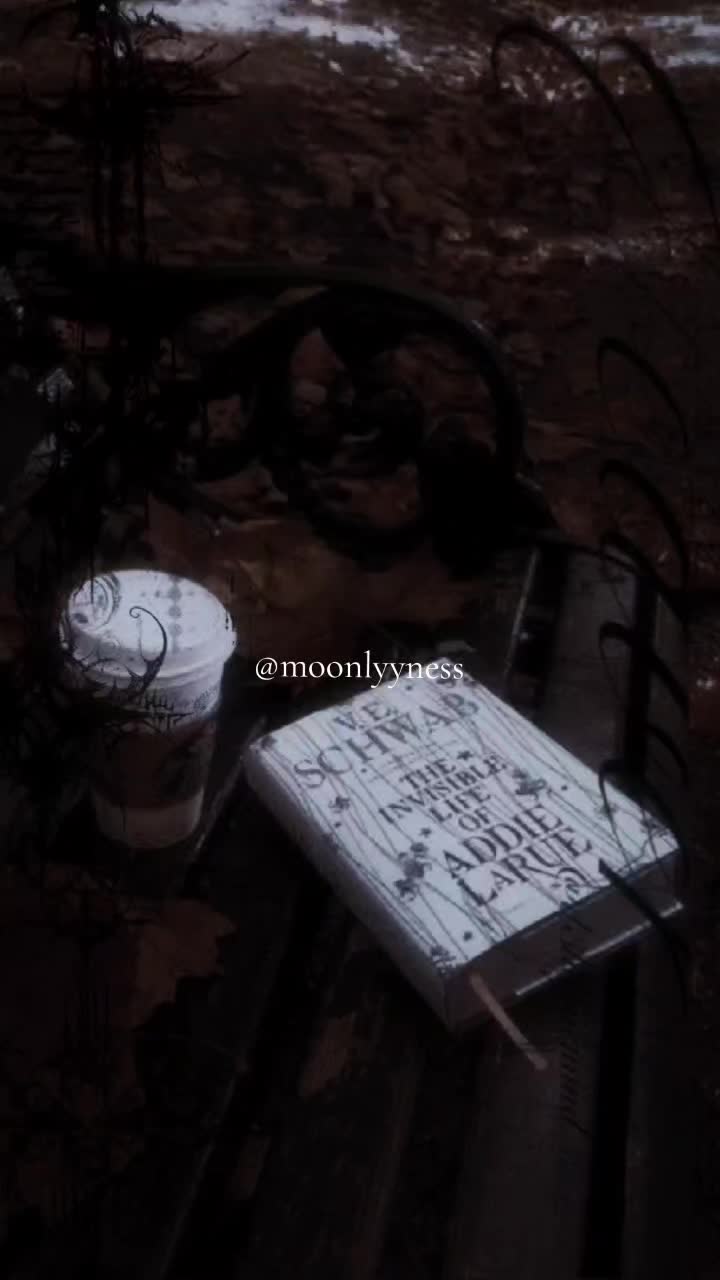 @𝗠𝗼𝗼𝗻𝗹𝘆𝘆𝗻𝗲𝘀𝘀