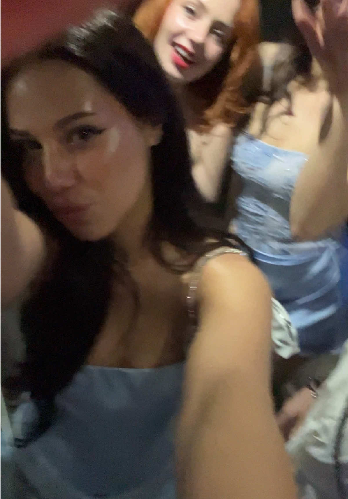 @Alina Lubcika