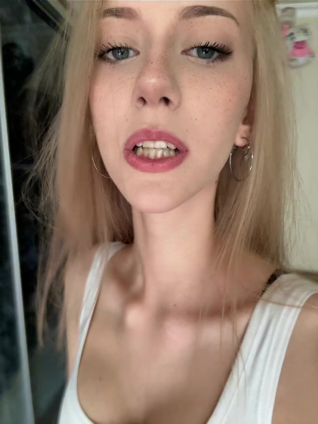 @лой