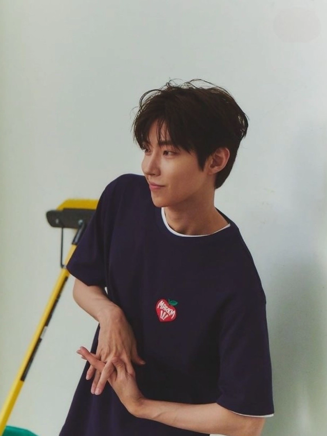 @𝐃𝐚𝐧𝐚_𝐢𝐧𝐲𝐞𝐨𝐩༉ .ᐟ