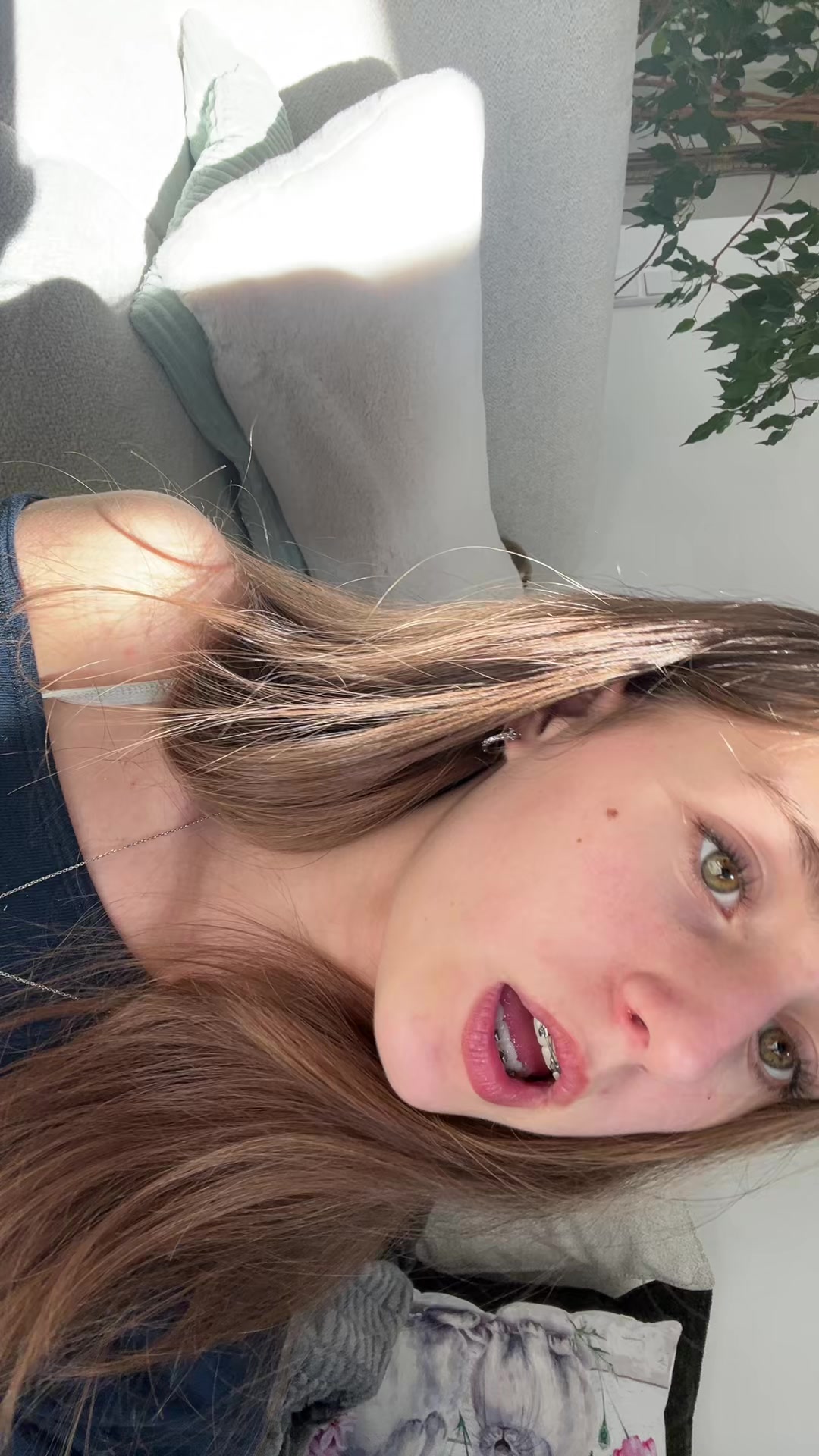 @Laraaa