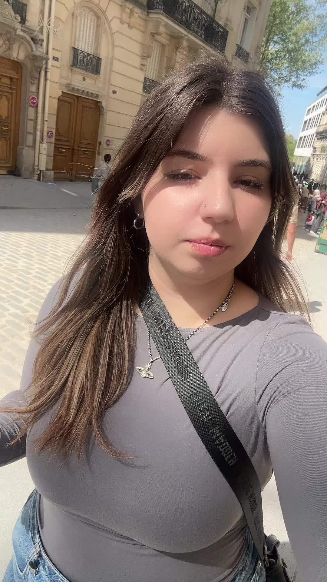 @Sara 🦋