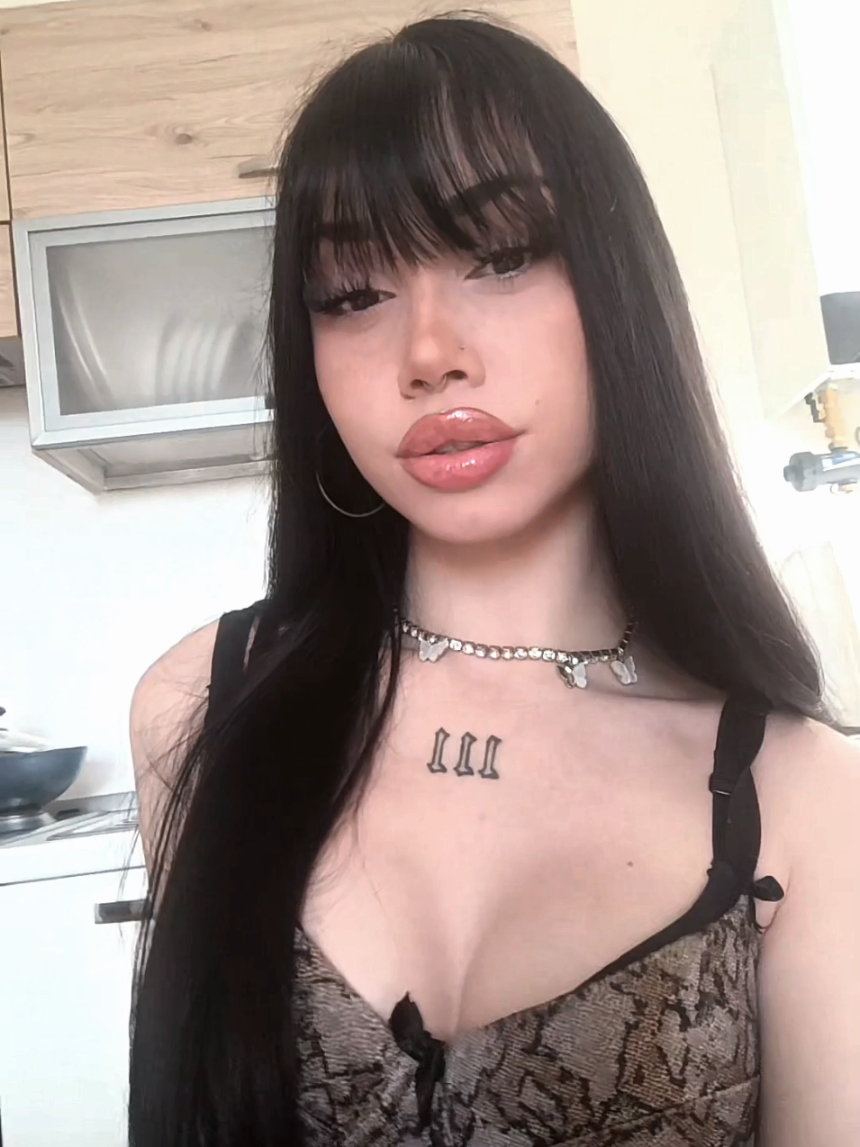 @Sofia💎