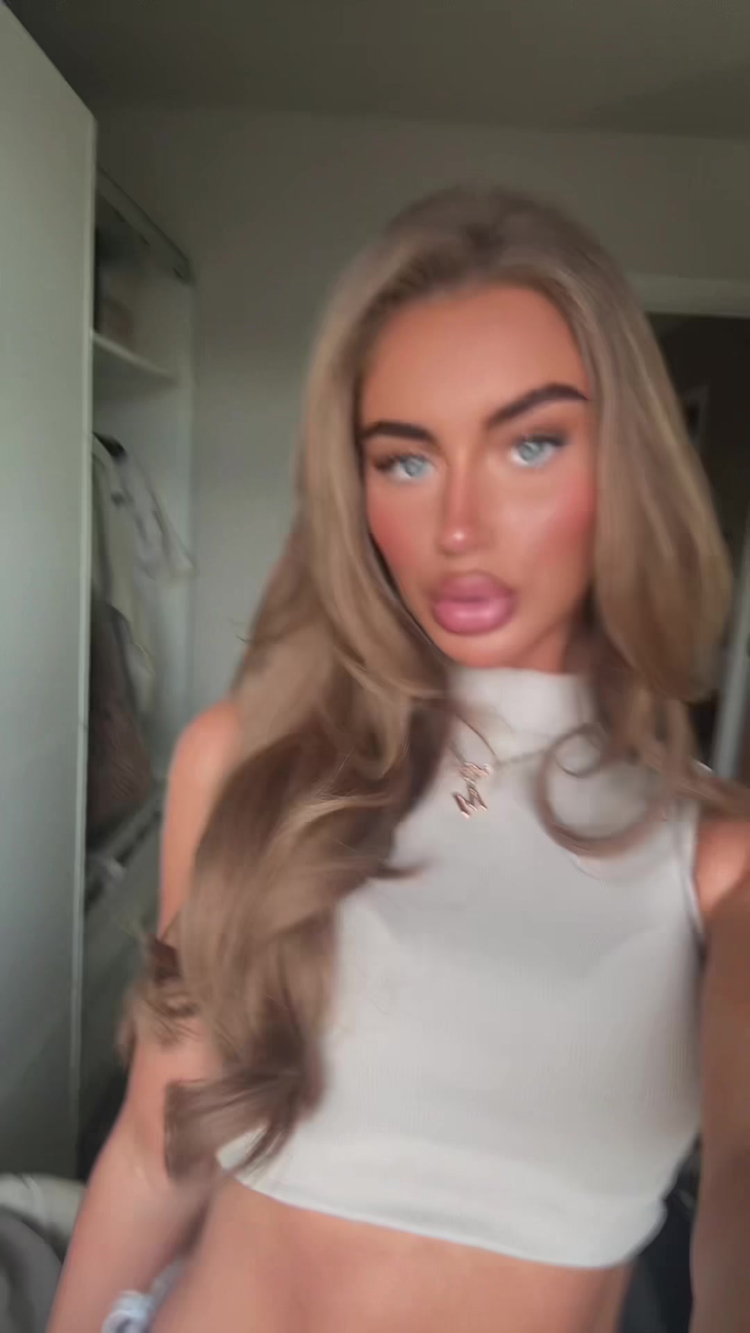 @maggiehallettxx