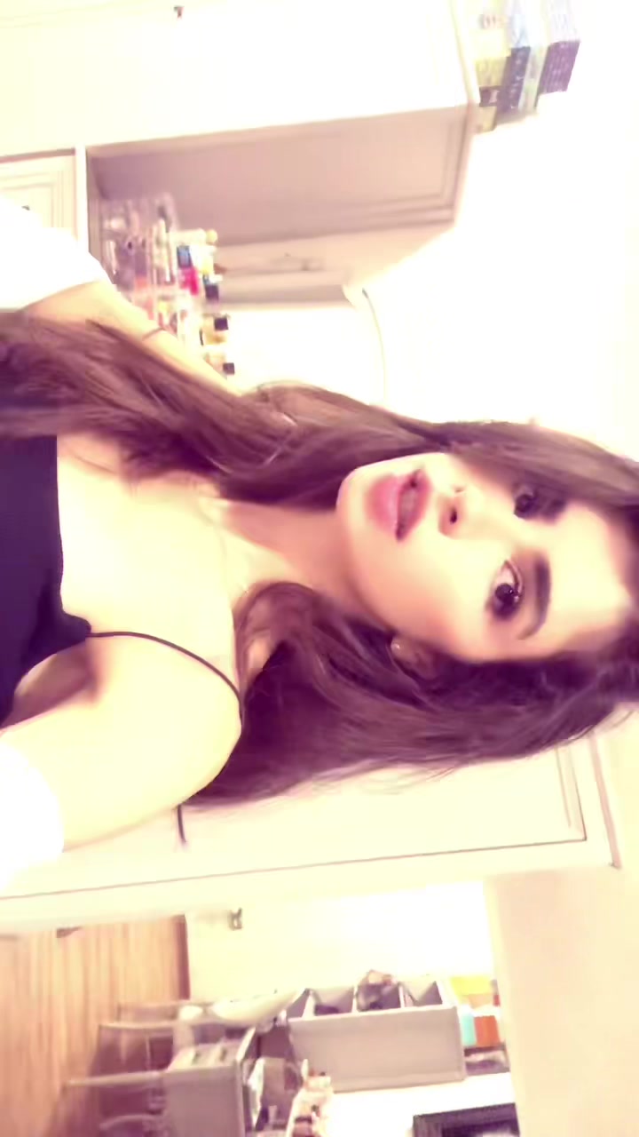 @Elnaz💘