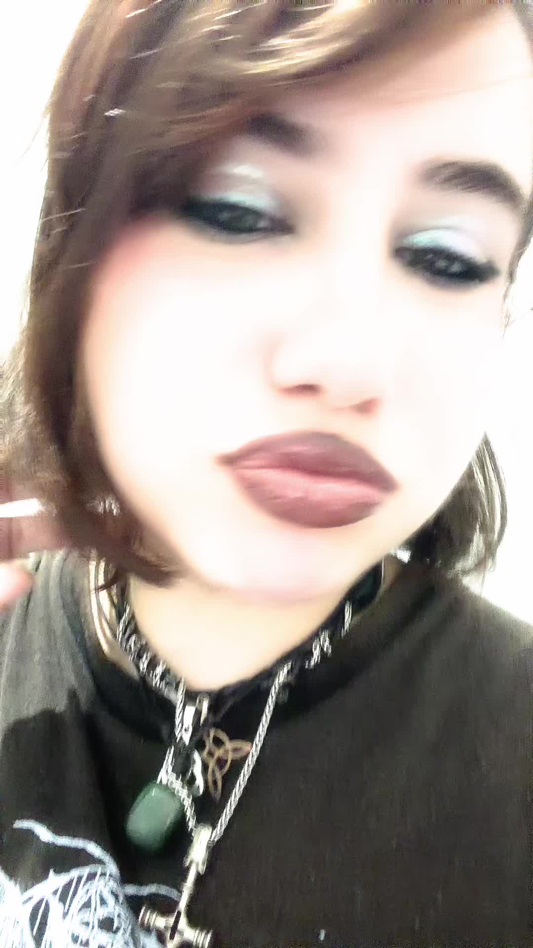 @cannibalsnail(benee’s version)