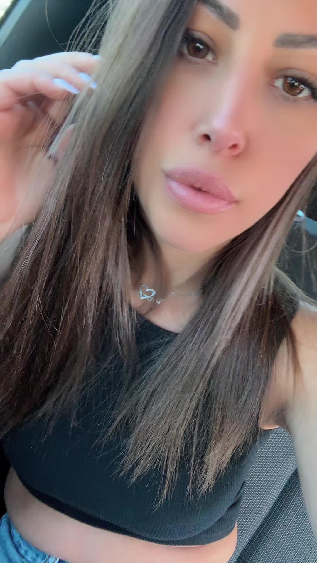 @Veronica