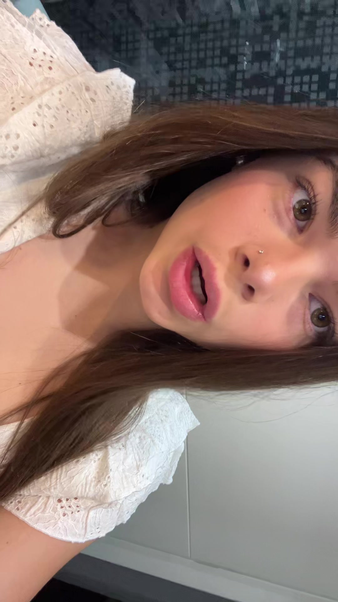 @222valeria