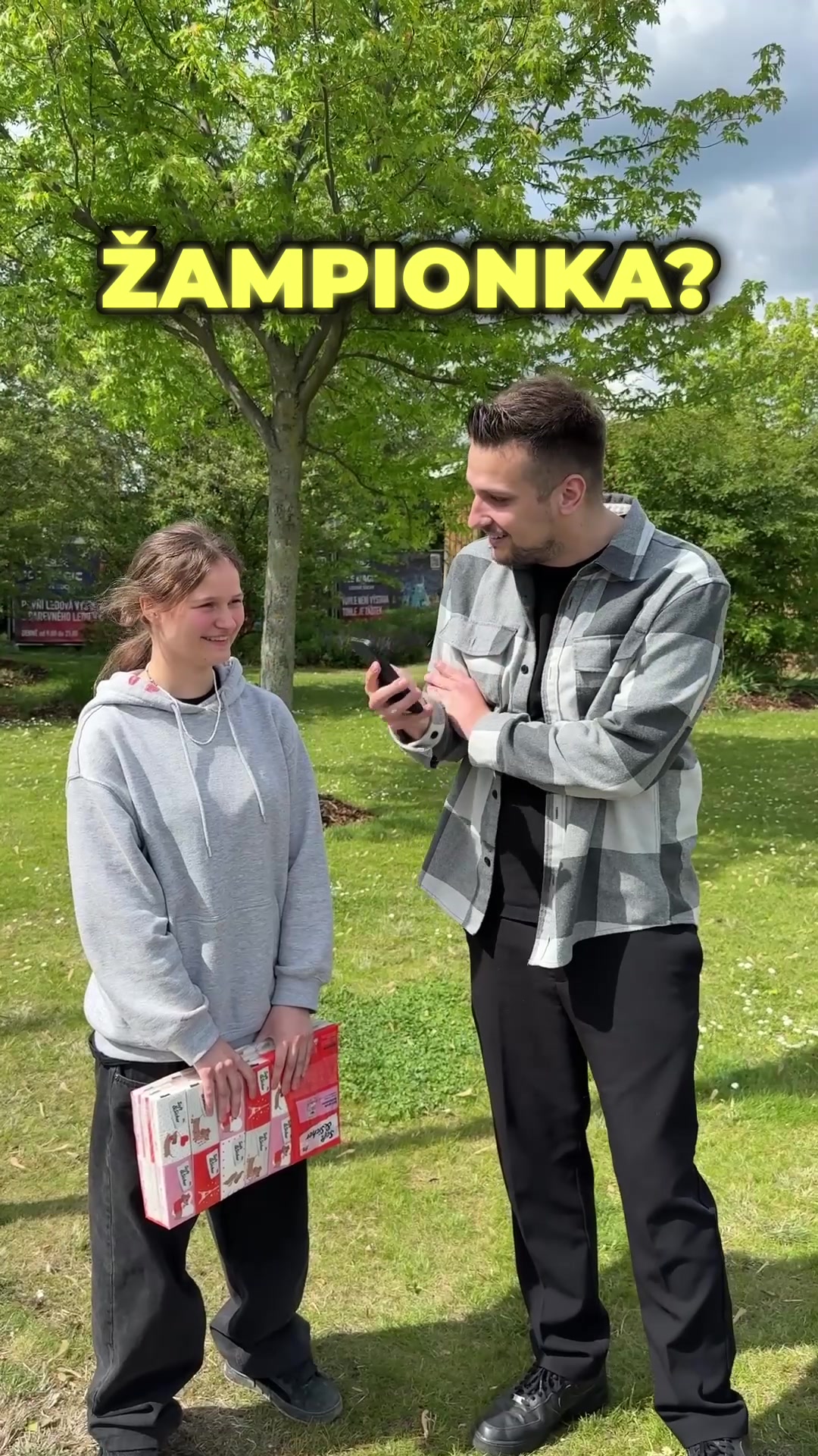 @NevídanejKořen