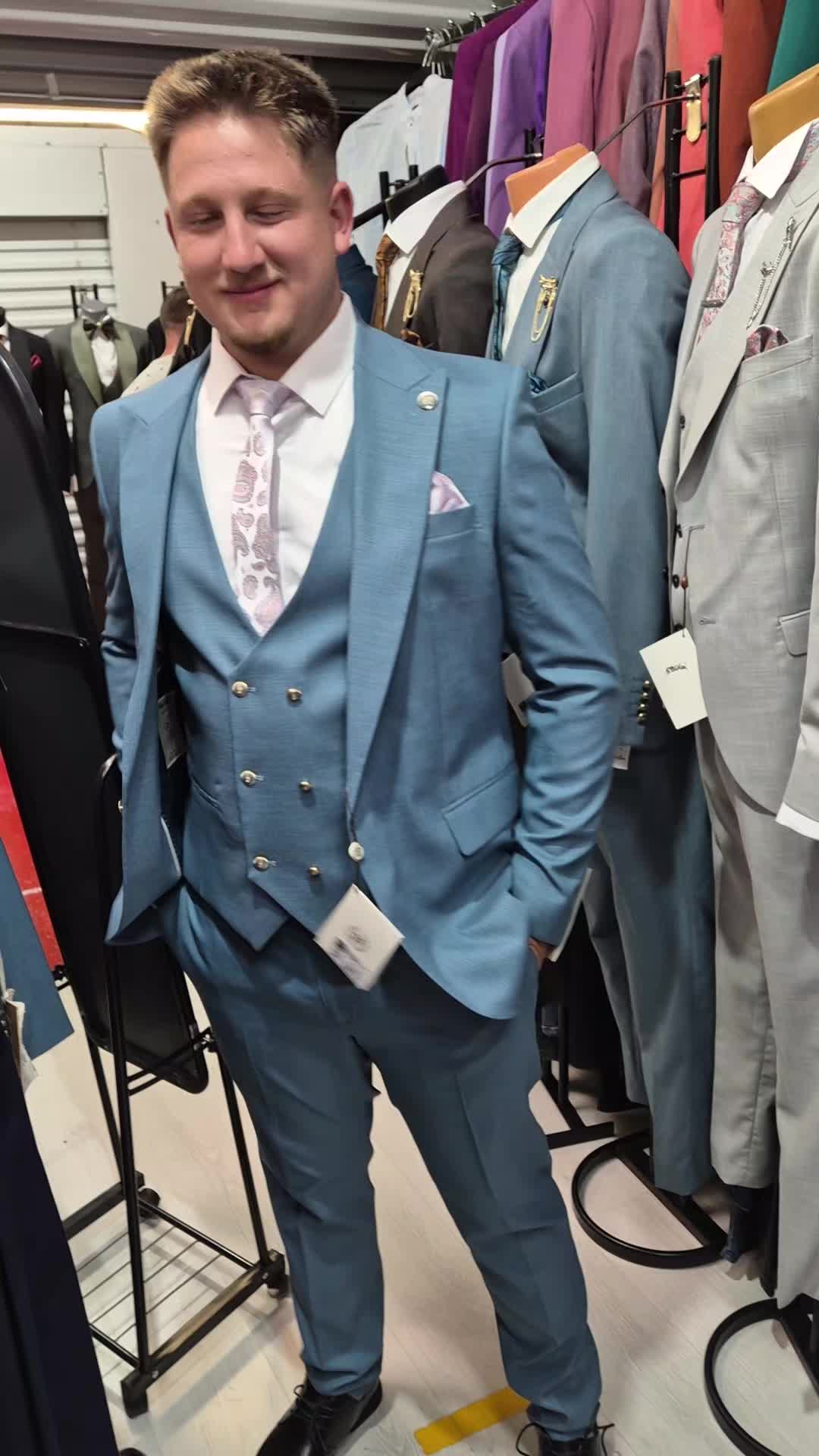 @COSTUME IAȘI Stand G64 EGROS